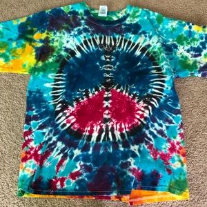 Tie dye peace shirt! XL